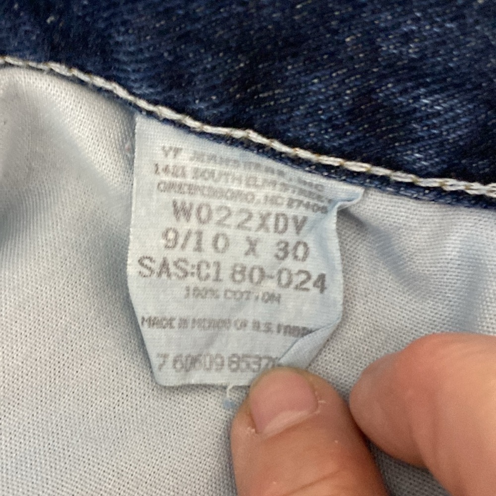 Wrangler 20X jeans. Size 9/10x30 - Picture 4 of 6